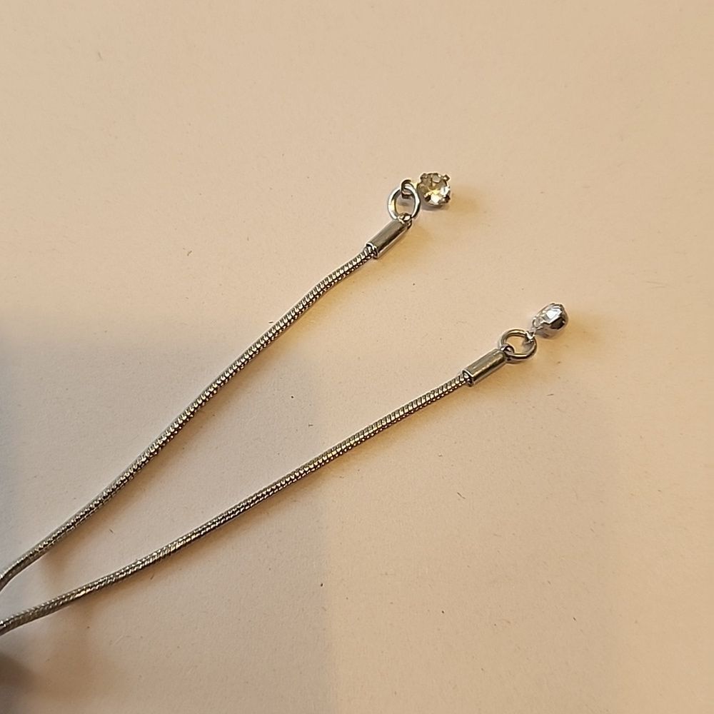 Adjustable Crystal Bracelet - Picture 3 of 4